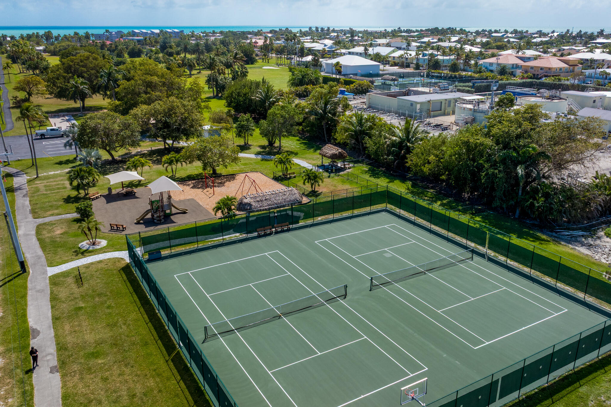 755 West Ocean Drive, Unit 5 Key Colony Beach, FL 33051 - Photo 27 of 30 Tennis courts