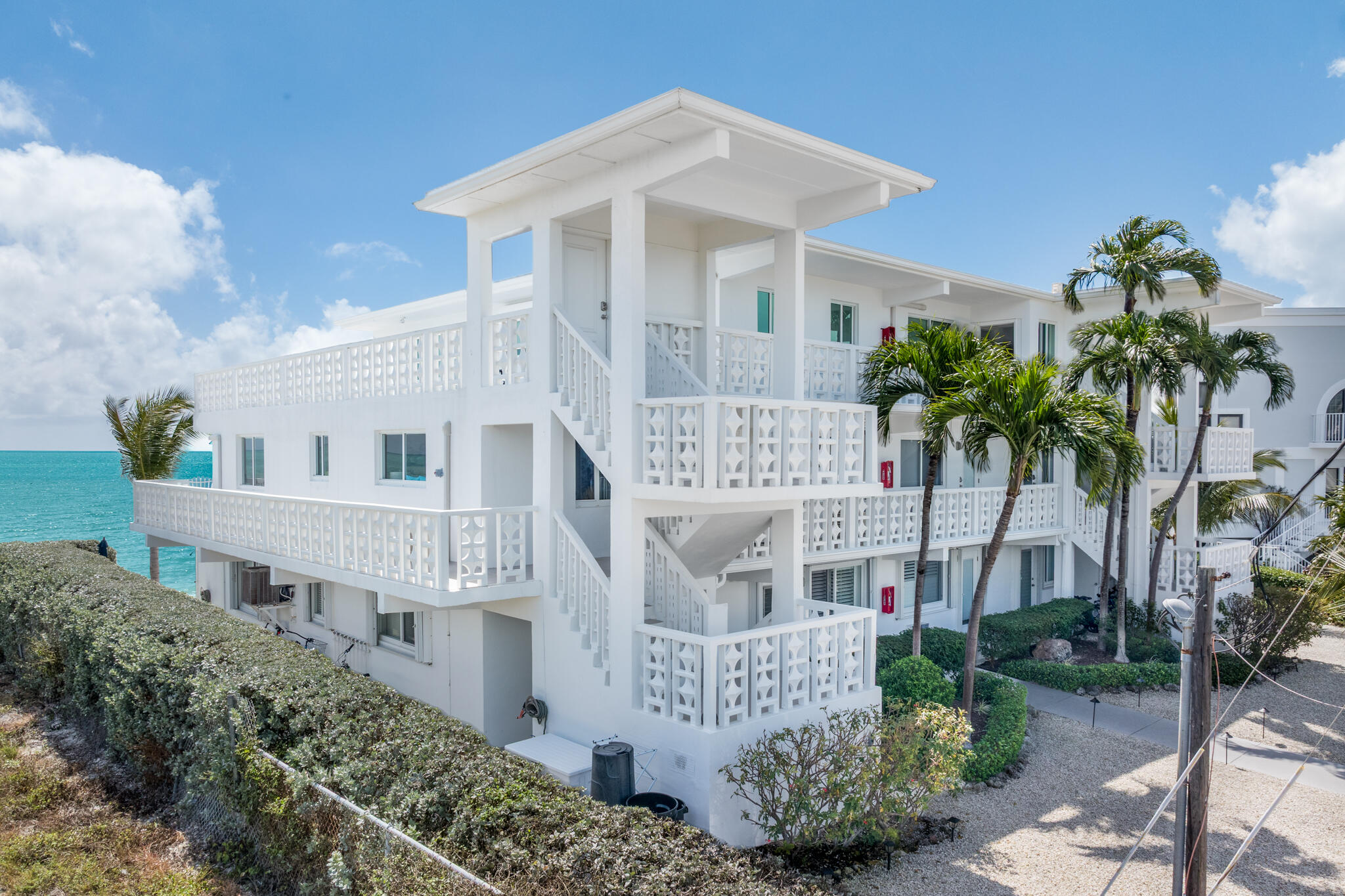 755 West Ocean Drive, Unit 5 Key Colony Beach, FL 33051 - Photo 3 of 30 755 W Ocean Drive #5 - MLS-5