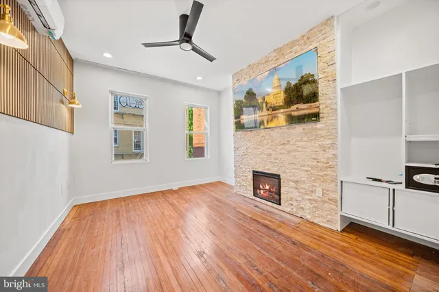 $20,000 | 1312 19th Street Northwest, Washington, DC 20036