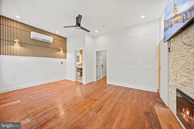 $20,000 | 1312 19th Street Northwest, Washington, DC 20036