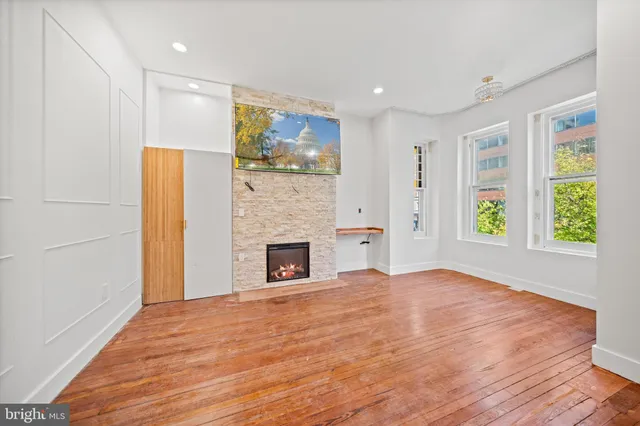 $20,000 | 1312 19th Street Northwest, Washington, DC 20036