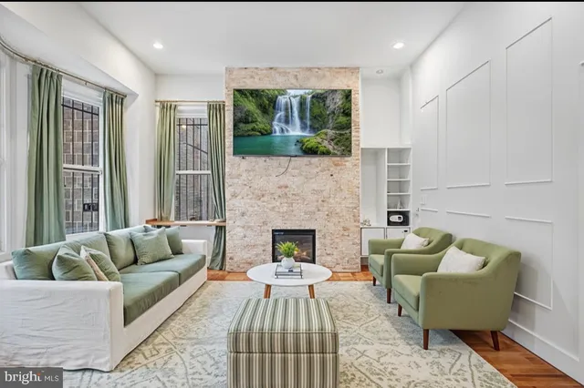 $20,000 | 1312 19th Street Northwest, Washington, DC 20036