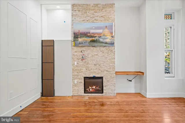 $20,000 | 1312 19th Street Northwest, Washington, DC 20036