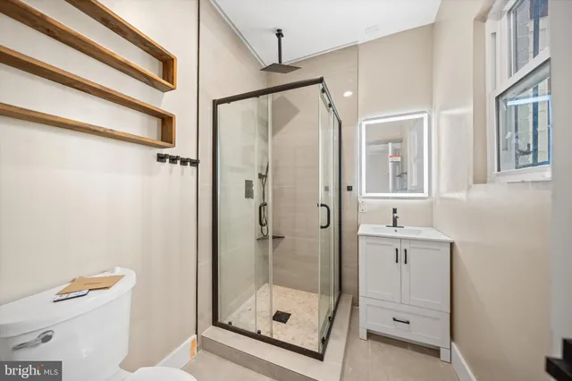 $20,000 | 1312 19th Street Northwest, Washington, DC 20036