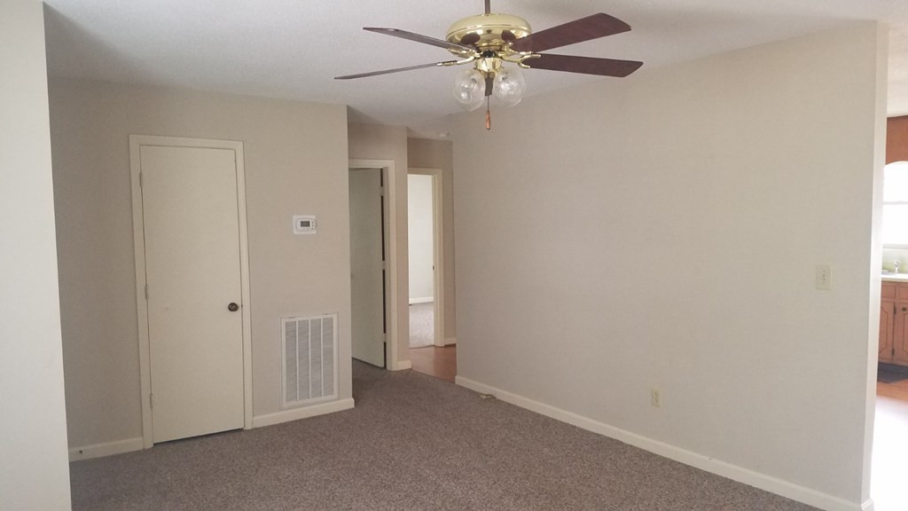 306 Firetower Road La Grange, NC 28551 - Photo 7 of 25 Gallery Image 7