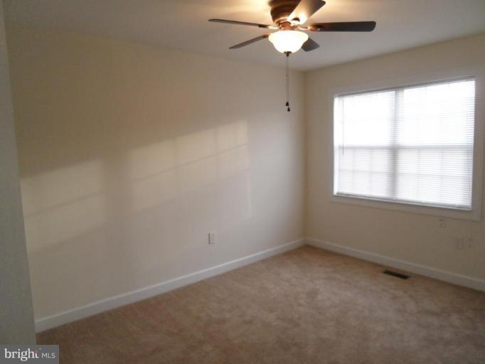 2388 Hunters Square Court Reston, VA 20191 - Photo 14 of 21 2nd Upper Bedroom with ceiling Fan & Large Closet