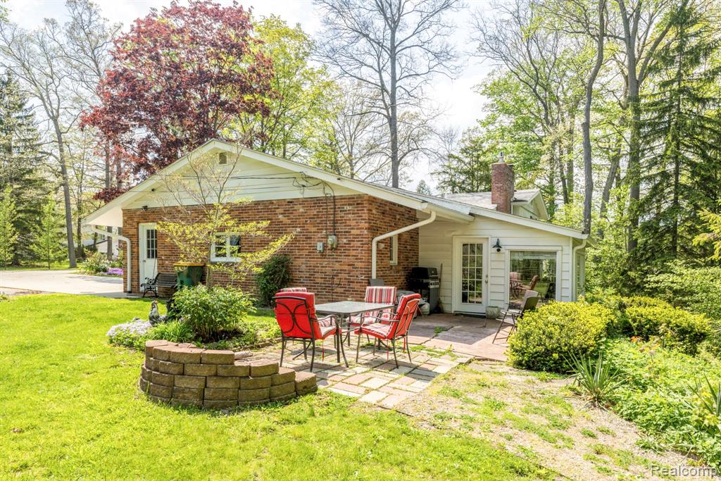 3560 North Road North Street, MI 48049 - Photo 2 of 53