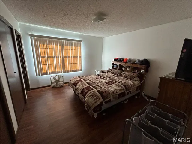 $339,000 | 314 County Road 212, Linn, MO 65051