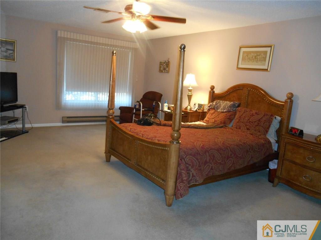 828 A Deal Road Monroe Township, NJ 08831 - Photo 8 of 16 Gallery Image 8