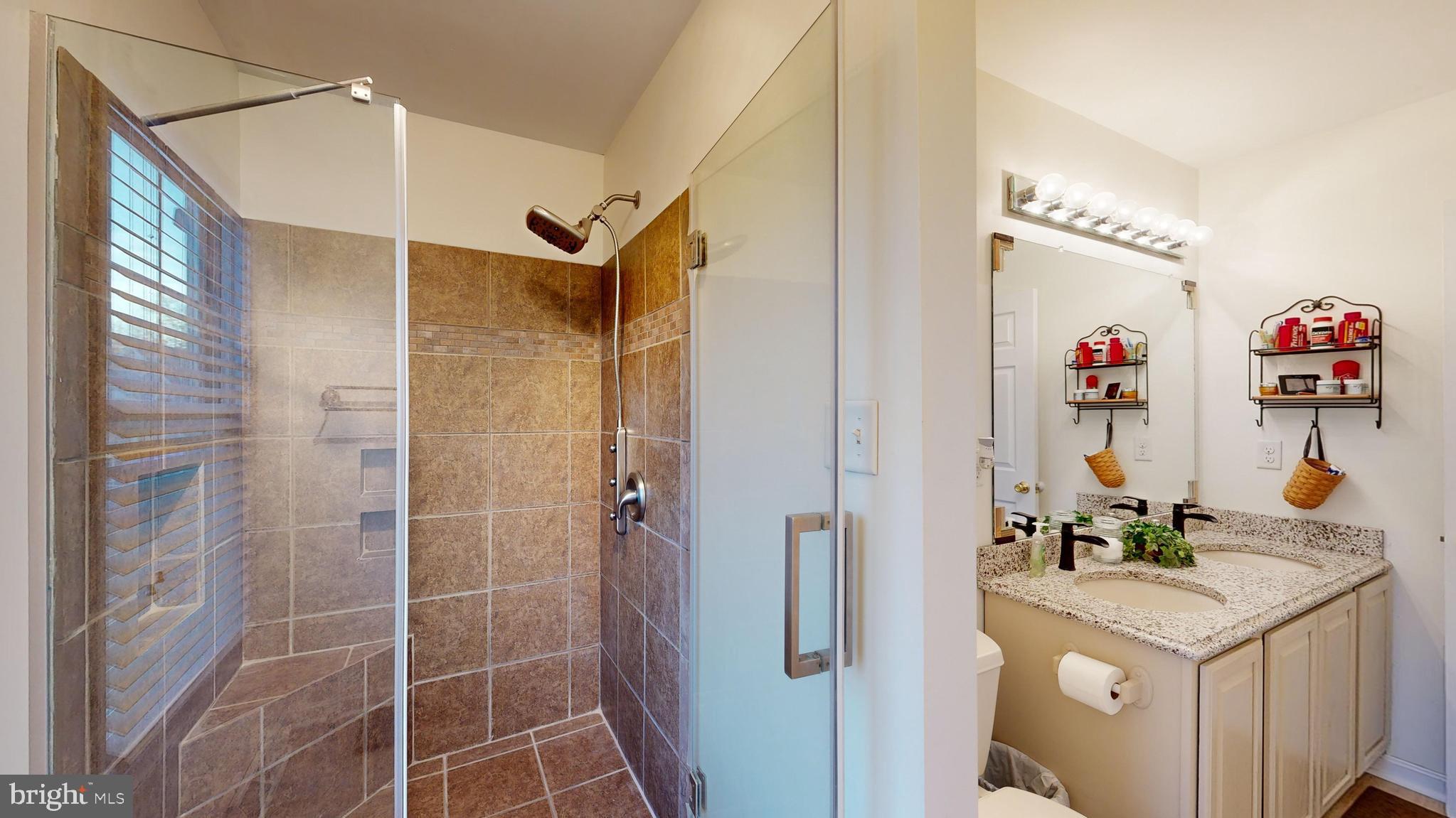 375 Eagle Way Smyrna, DE 19977 - Photo 26 of 35 Tile Shower