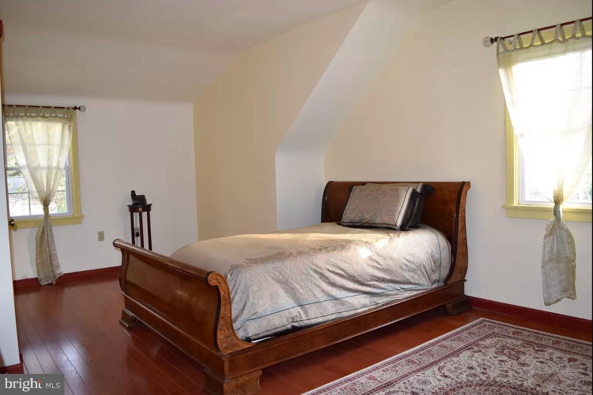 102 Gail Road Devon, PA 19333 - Photo 20 of 26 Master Bedroom