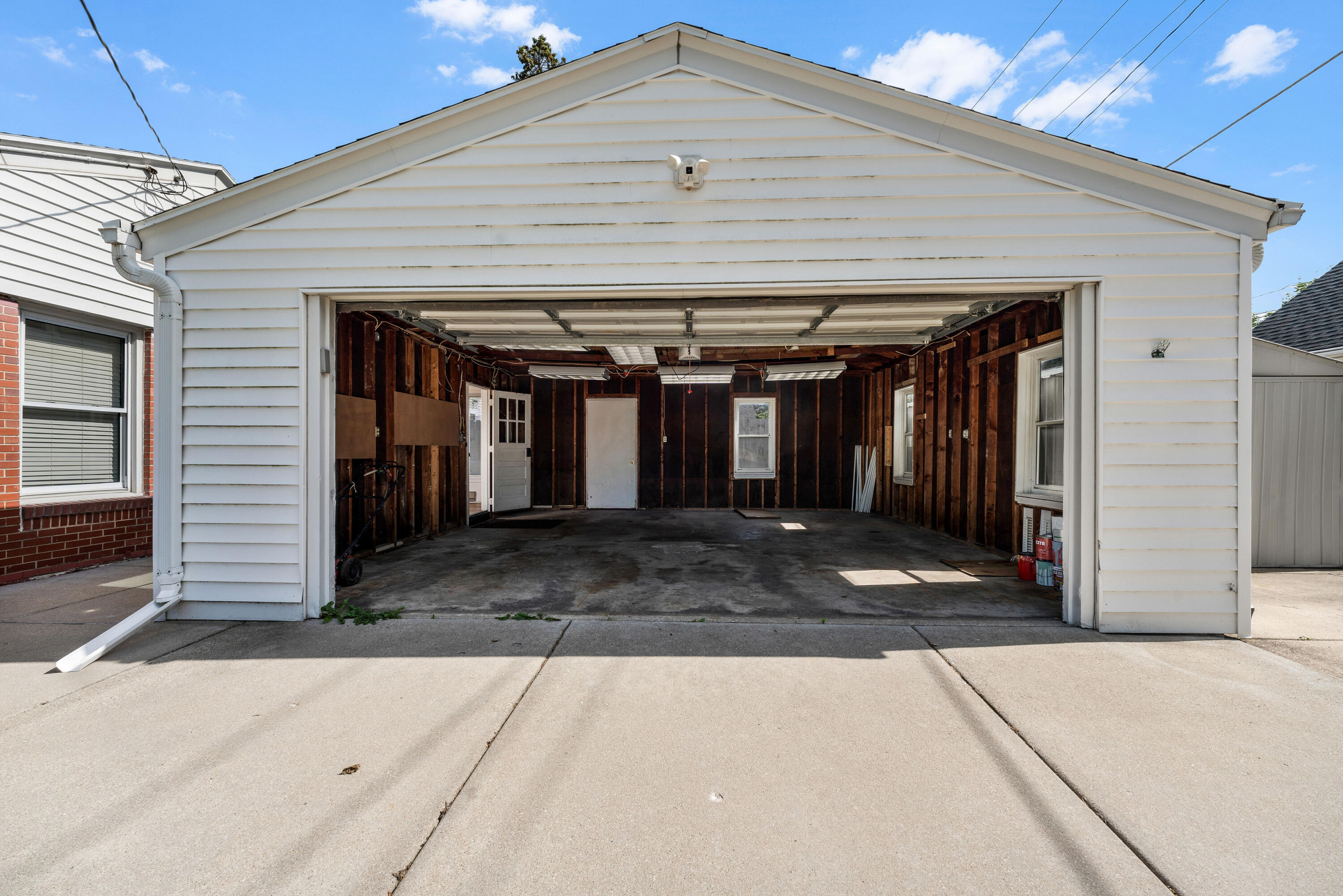 601 Isabelle Avenue Racine, WI 53402 - Photo 5 of 30 DSC04971