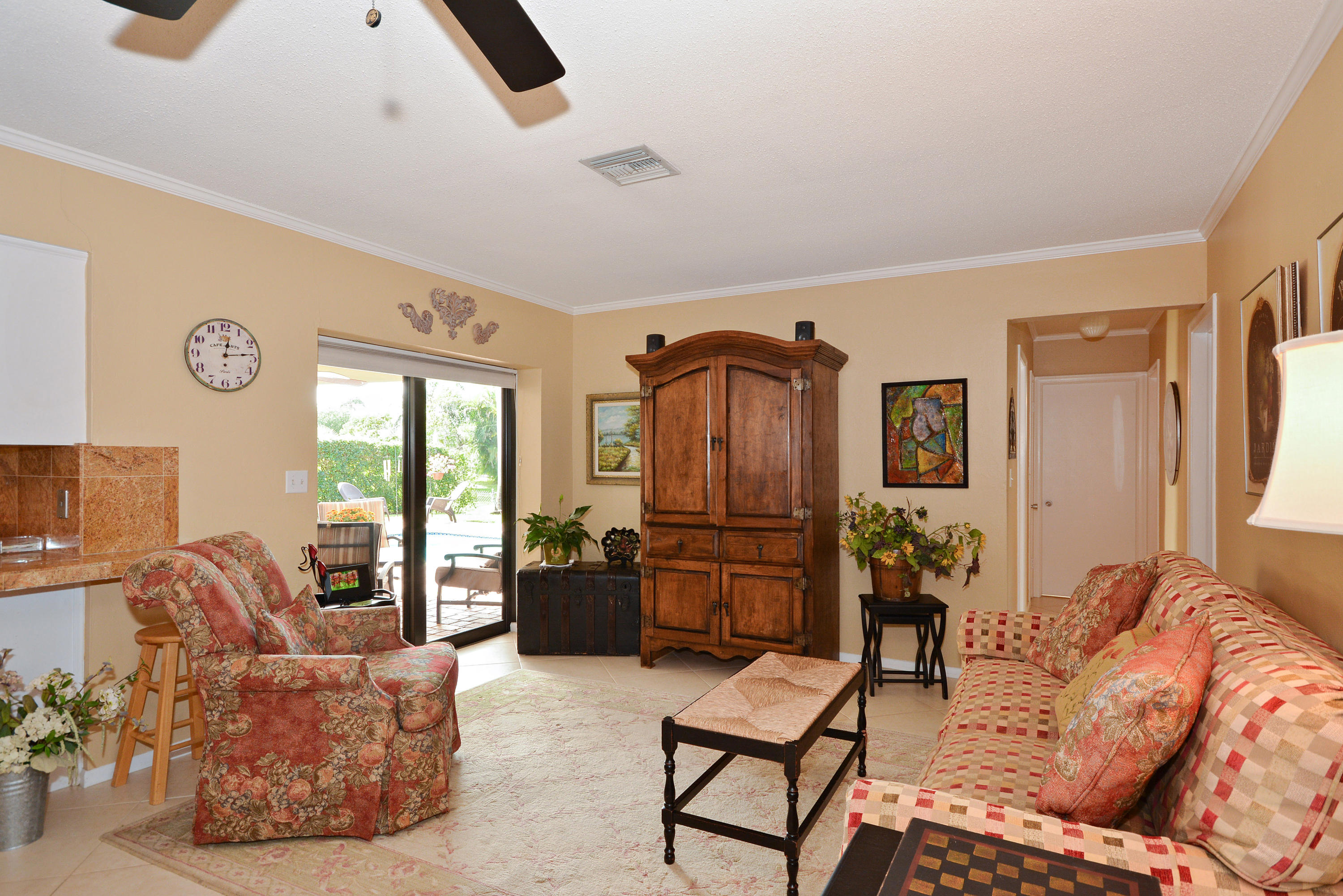 401 Northwest 10th Court Boca Raton, FL 33486 - Photo 10 of 25 VHT-RX-10188142_9.jpg