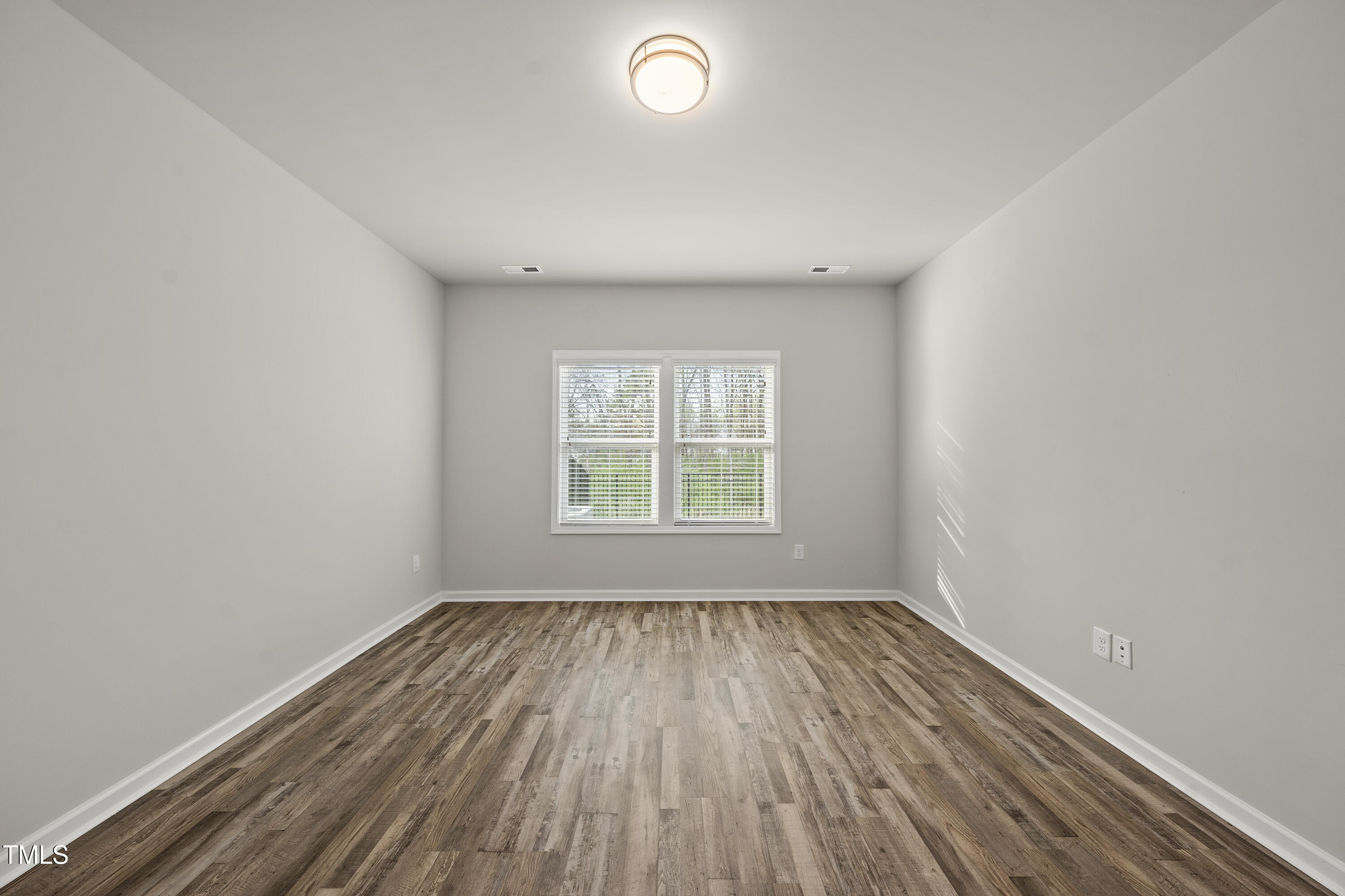 248 Shingle Oak Road Wake Forest, NC 27587 - Photo 17 of 37 Primary Bedroom on main