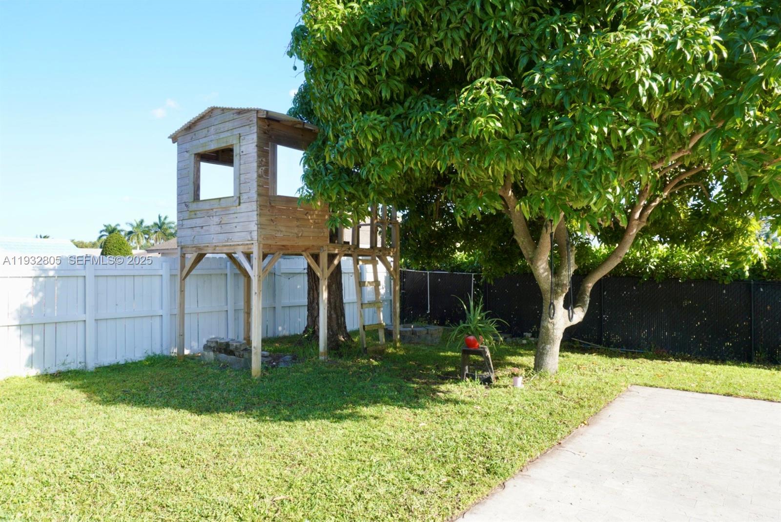 9549 Burlington Place Boca Raton, FL 33434 - Photo 32 of 33