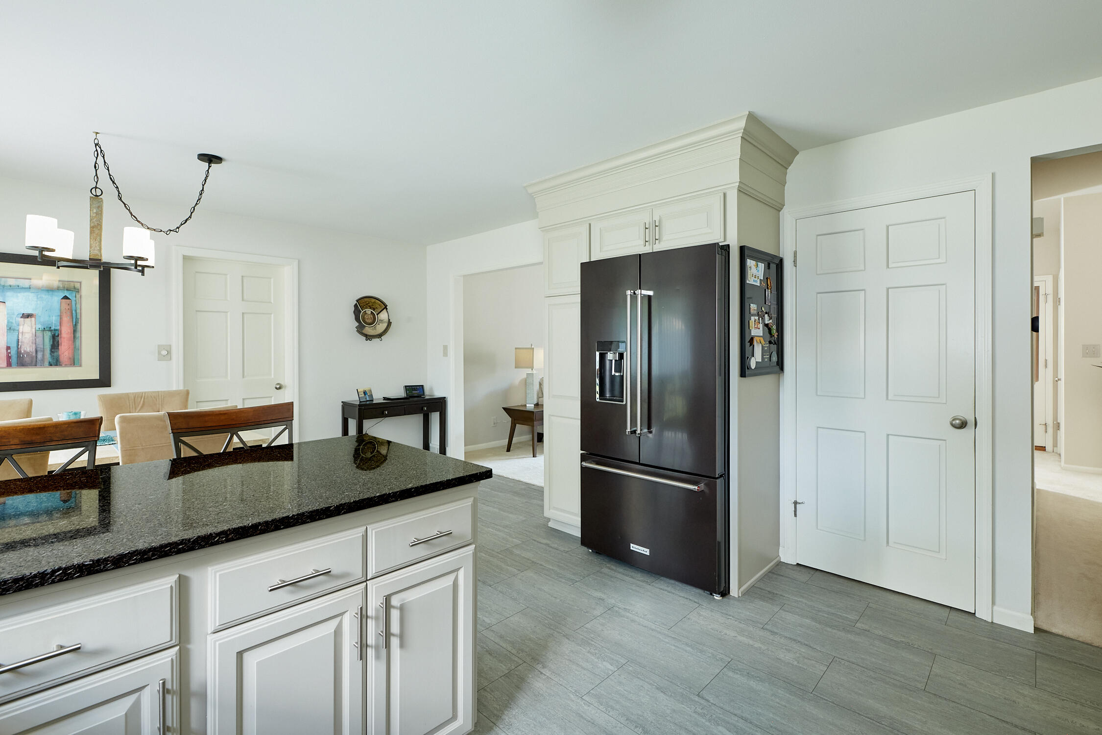14 Virginia Street Racine, WI 53405 - Photo 10 of 29 Kitchen into Dining