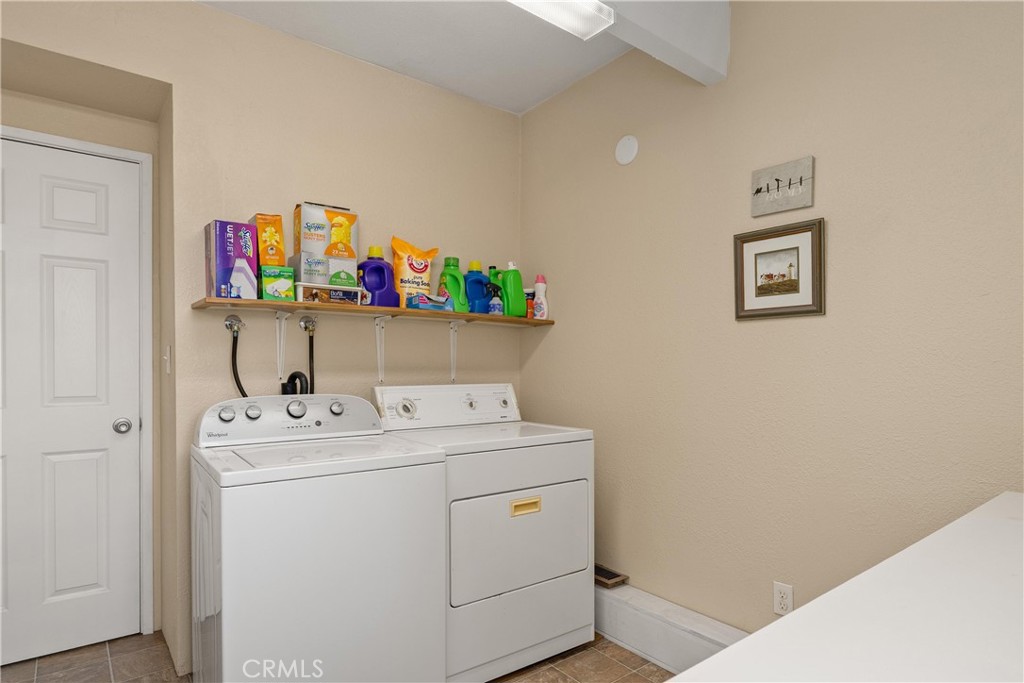 5574 California Street Chico, CA 95973 - Photo 21 of 30 a utility room with dryer and washer