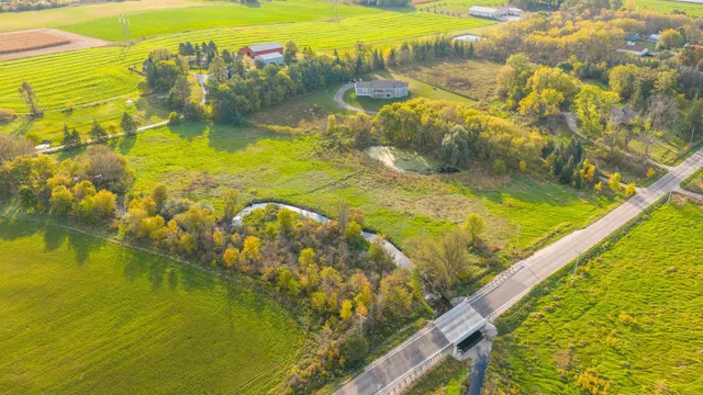 $774,900 | 8414 Orchard Valley Road, Farmington, WI 53090