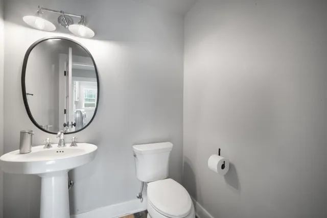 $774,900 | 8414 Orchard Valley Road, Farmington, WI 53090