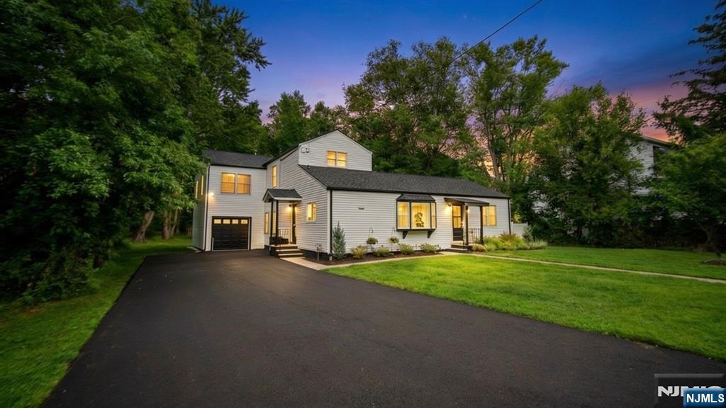 14 Big Piece Road Fairfield, NJ 07004 - Photo 1 of 38 Gallery Image 1