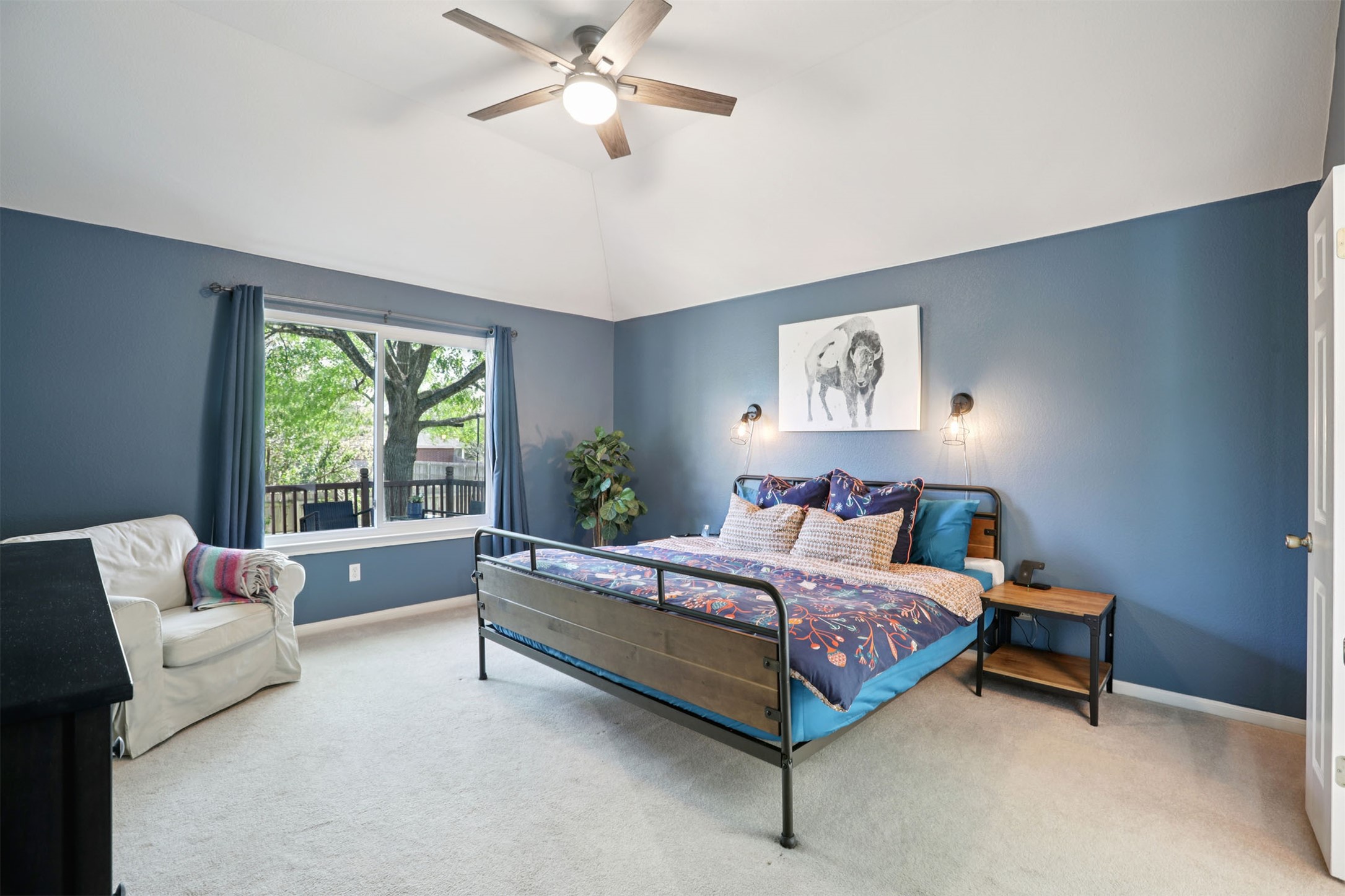 902 Ridgemont Circle Leander, TX 78641 - Photo 12 of 34 a bed room with a bed and a window