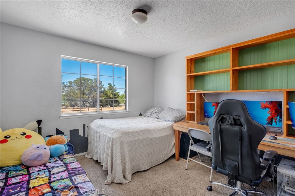 23482 Guajome Road Apple Valley, CA 92307 - Photo 21 of 31