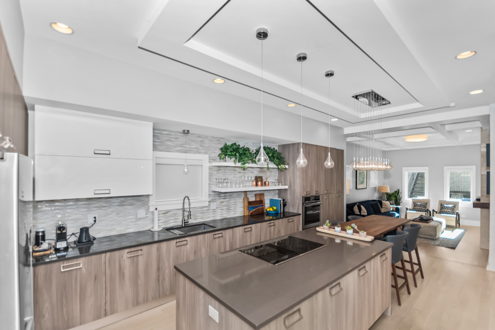 904 South Miller Street Chicago, IL 60607 - Photo 4 of 27