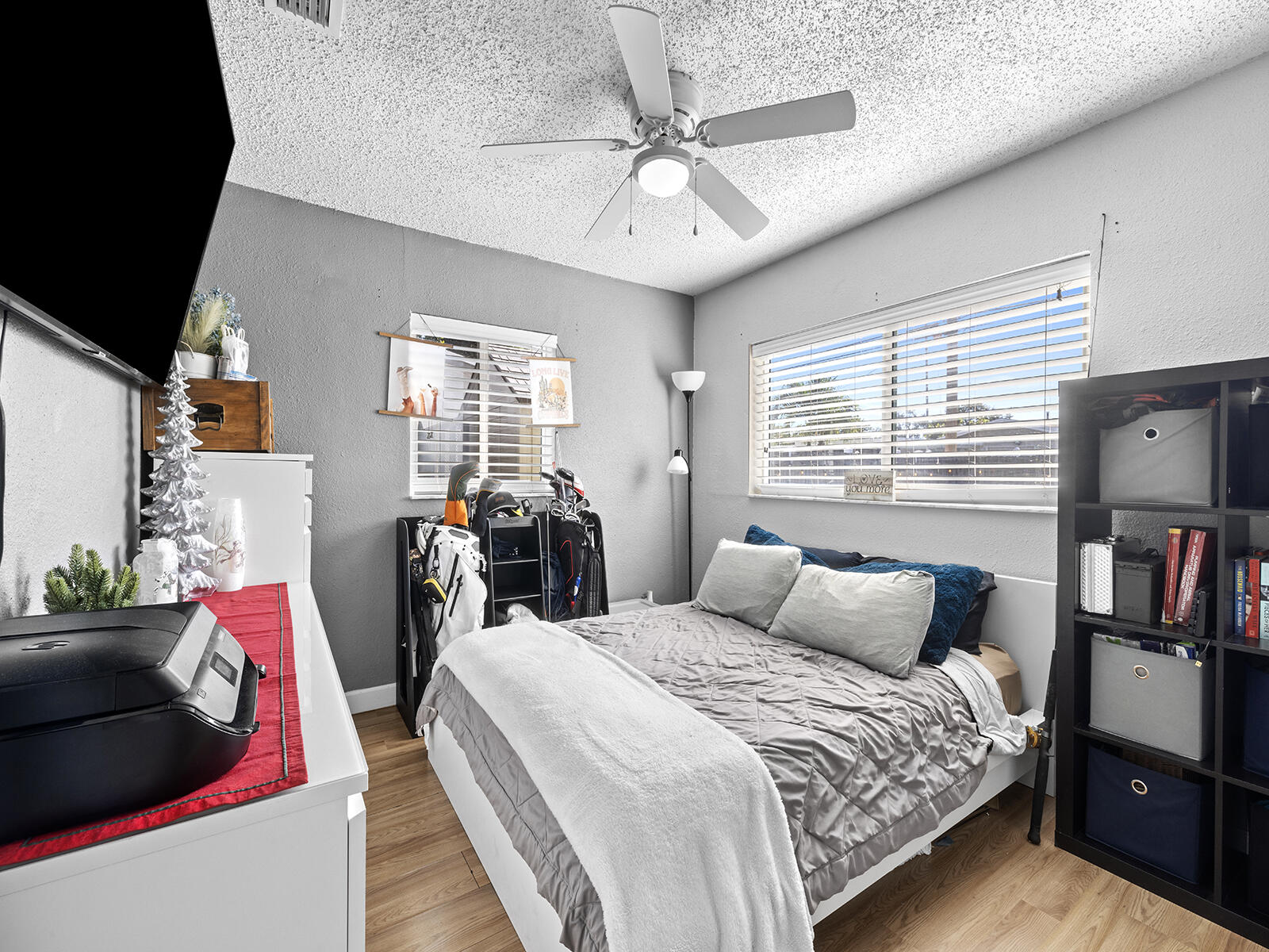 6960 Thomas Street Hollywood, FL 33021 - Photo 18 of 32 a bedroom with bed and a large window