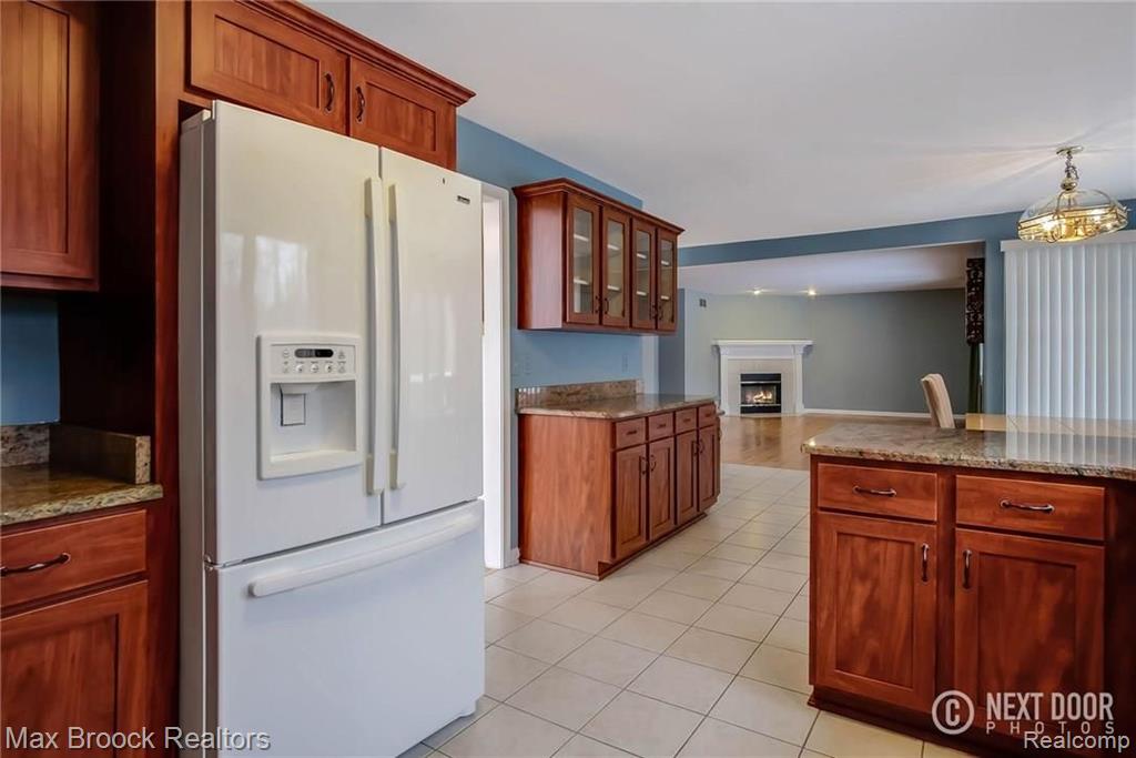 519 Misty Brook Lane Rochester Hills, MI 48307 - Photo 18 of 54