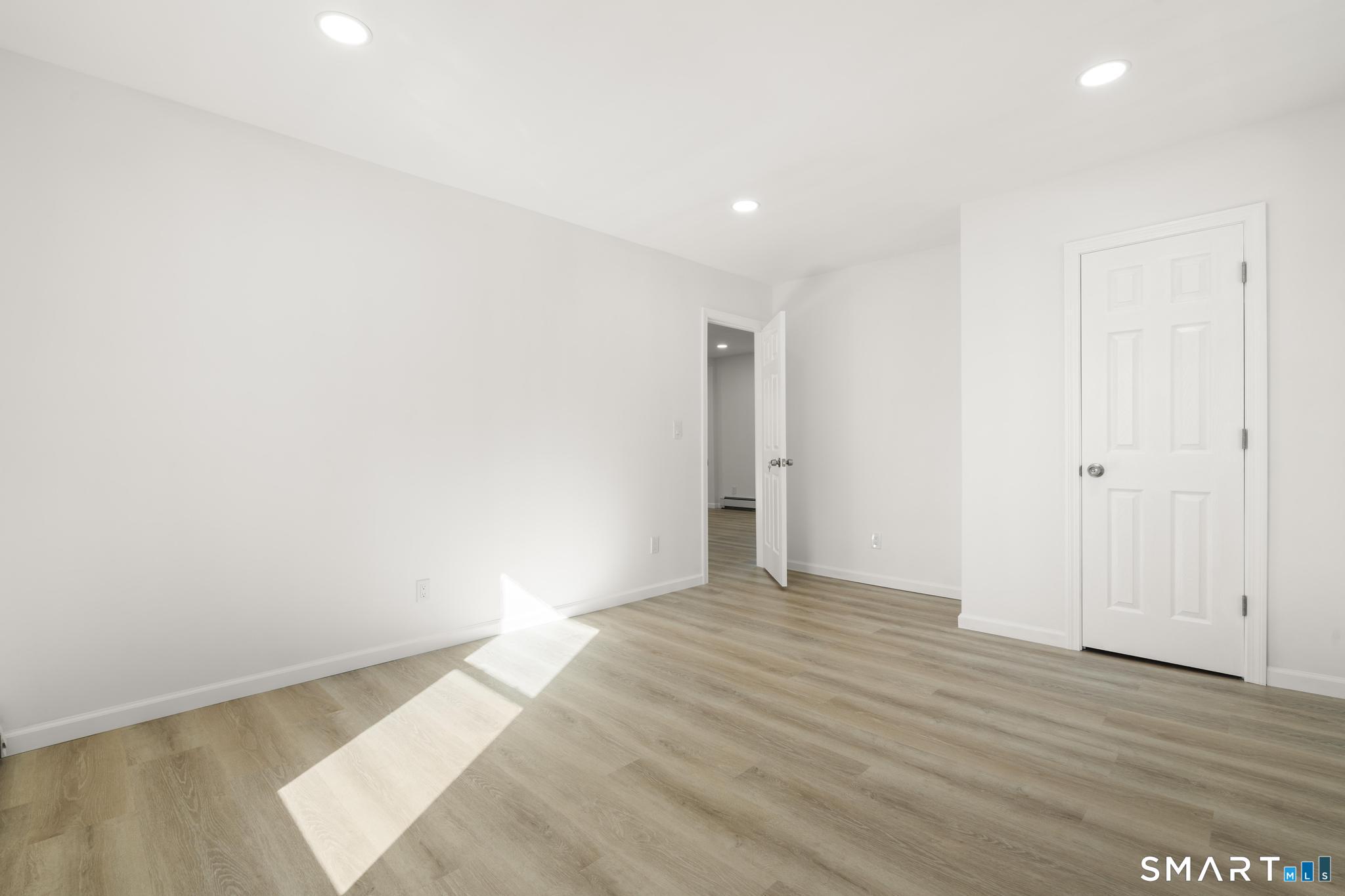 993 East Main Street Waterbury, CT 06705 - Photo 31 of 40 2nd Floor
