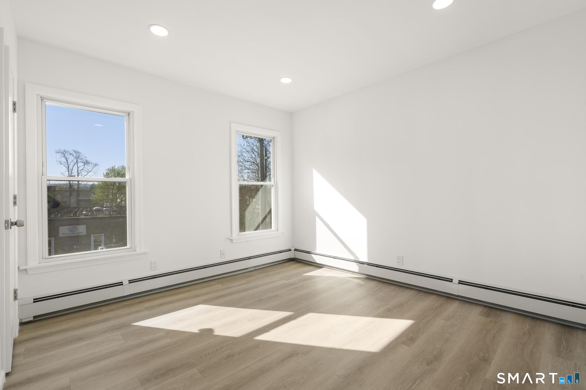 993 East Main Street Waterbury, CT 06705 - Photo 34 of 40 2nd Floor