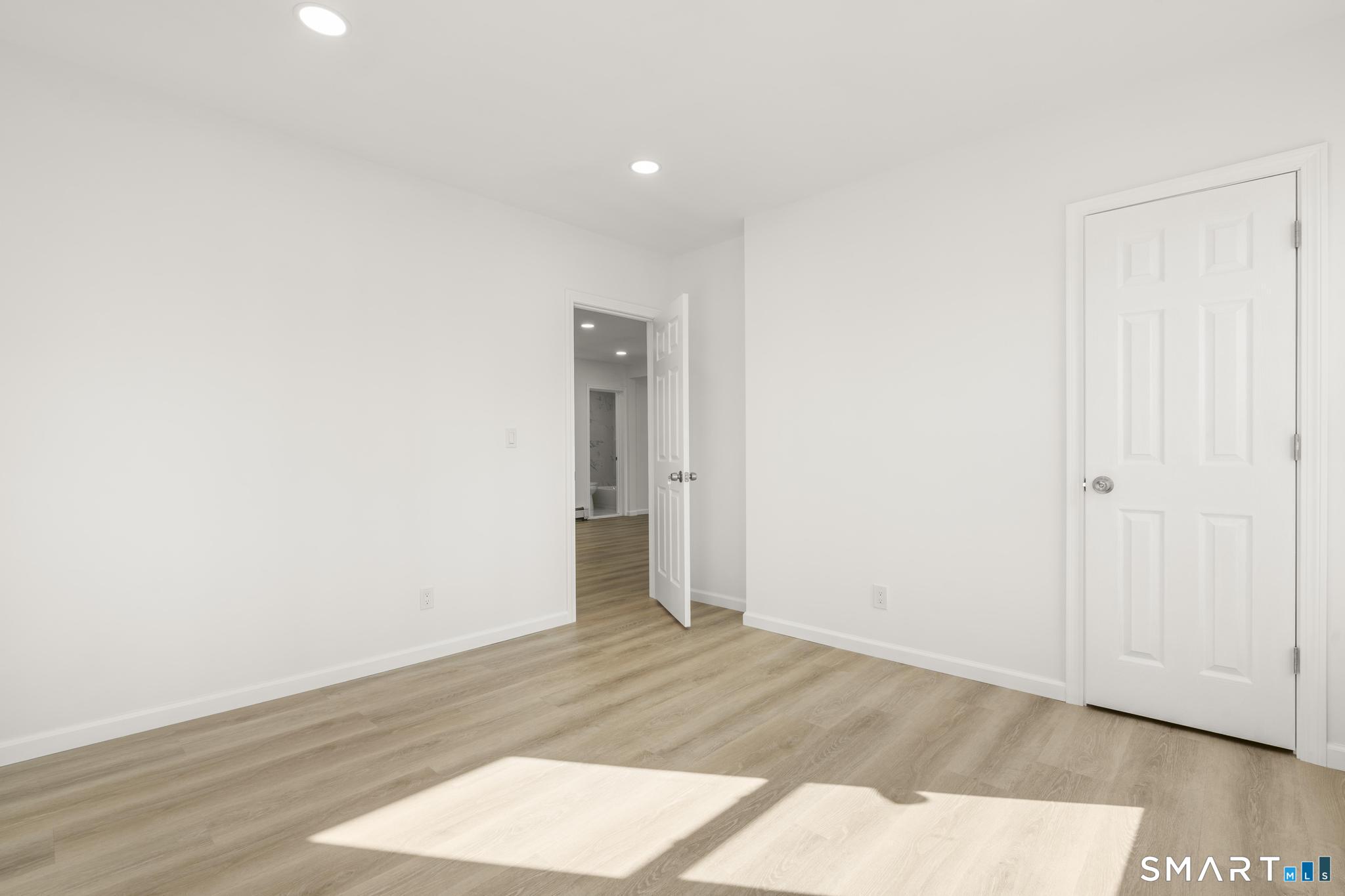 993 East Main Street Waterbury, CT 06705 - Photo 36 of 40 2nd Floor