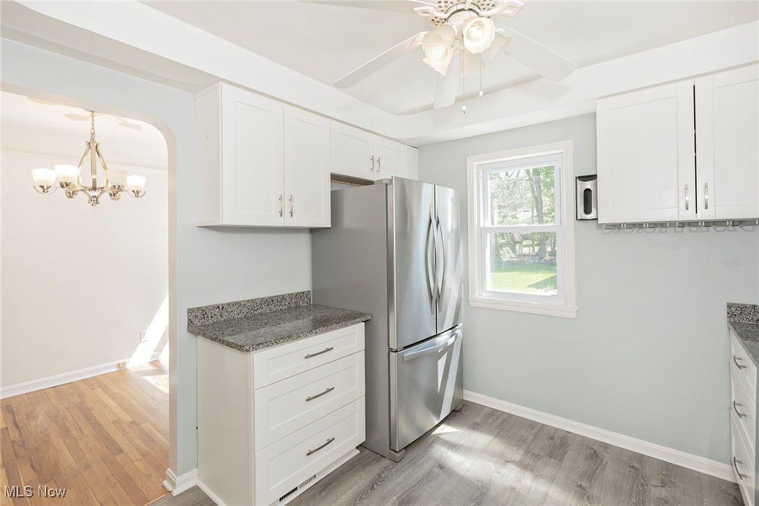 1119 Gordon Road Lyndhurst, OH 44124 - Photo 14 of 50