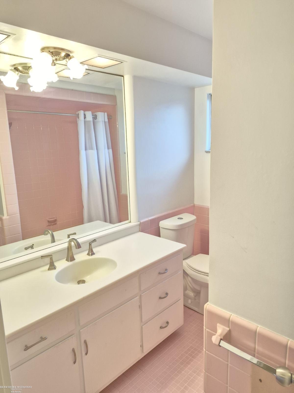 832 Harcourt Road Grosse Pointe Park, MI 48230 - Photo 12 of 16