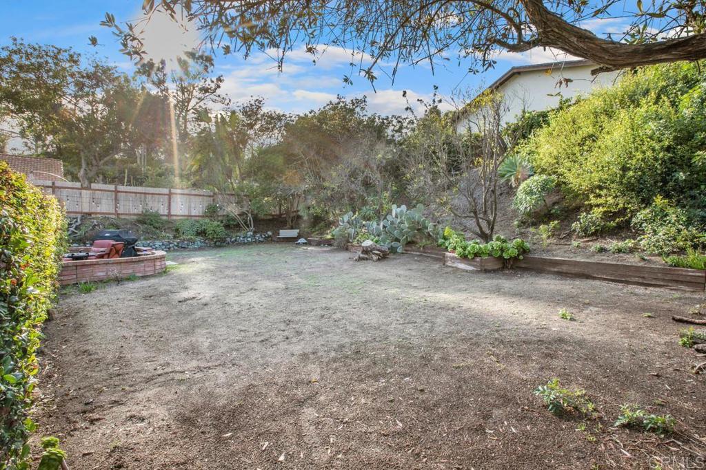 13260 Carousel Lane Del Mar, CA 92014 - Photo 5 of 10