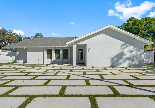 $585,000 | 1803 Lakecrest Avenue, Brandon, FL 33510