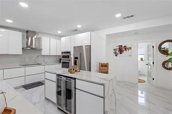 $585,000 | 1803 Lakecrest Avenue, Brandon, FL 33510