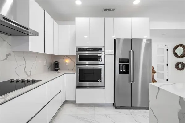 $585,000 | 1803 Lakecrest Avenue, Brandon, FL 33510