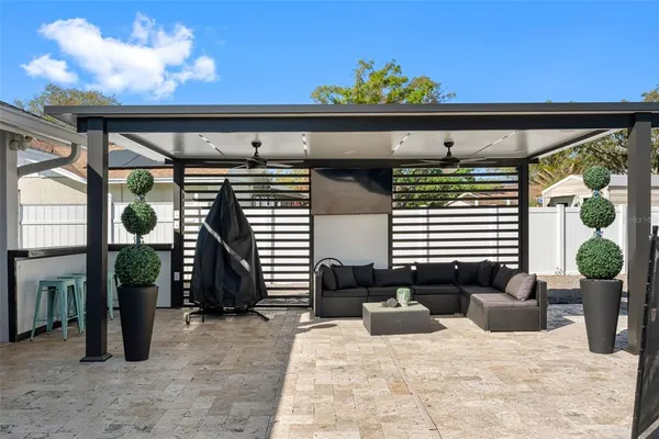 $585,000 | 1803 Lakecrest Avenue, Brandon, FL 33510