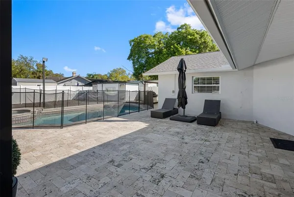 $585,000 | 1803 Lakecrest Avenue, Brandon, FL 33510