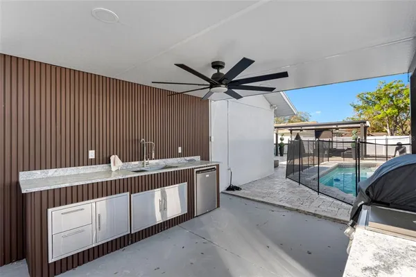 $585,000 | 1803 Lakecrest Avenue, Brandon, FL 33510