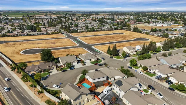 $619,900 | 692 Arlene Court, Galt, CA 95632