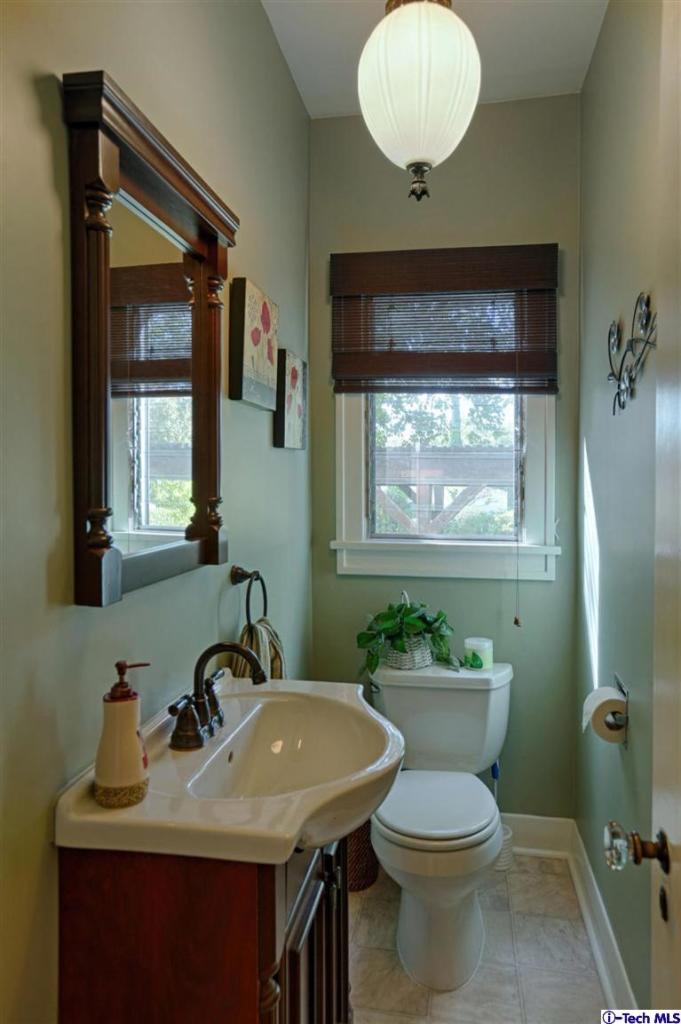 614 West Kenneth Road Glendale, CA 91202 - Photo 10 of 19 Additional Photo