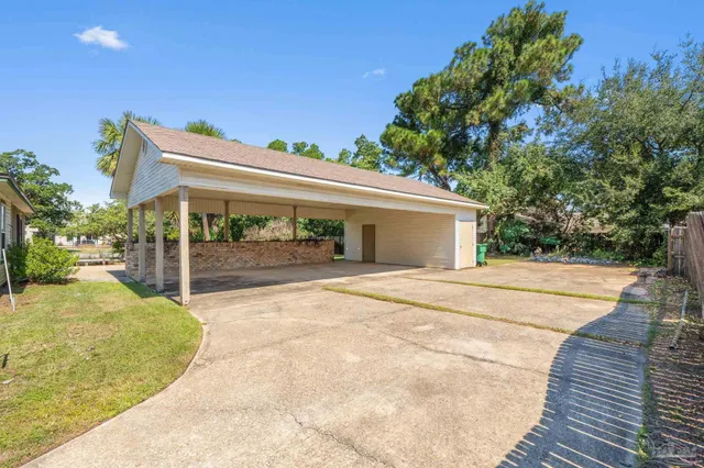 $650,000 | 1604 Sumatra Lane, Gulf Breeze, FL 32563