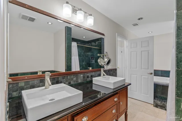 $650,000 | 1604 Sumatra Lane, Gulf Breeze, FL 32563