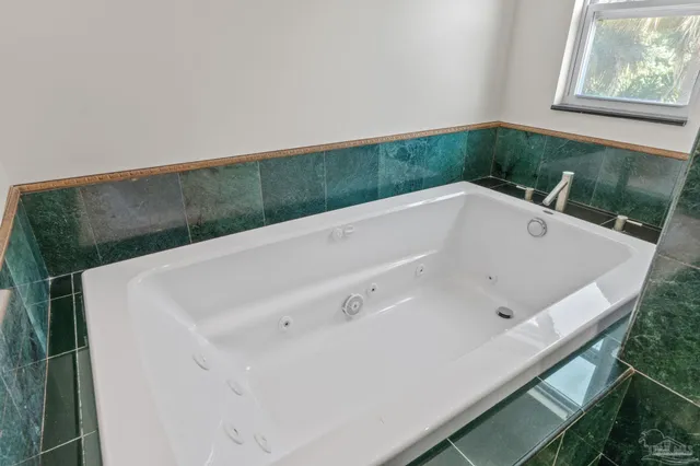 $650,000 | 1604 Sumatra Lane, Gulf Breeze, FL 32563