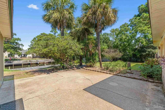$650,000 | 1604 Sumatra Lane, Gulf Breeze, FL 32563