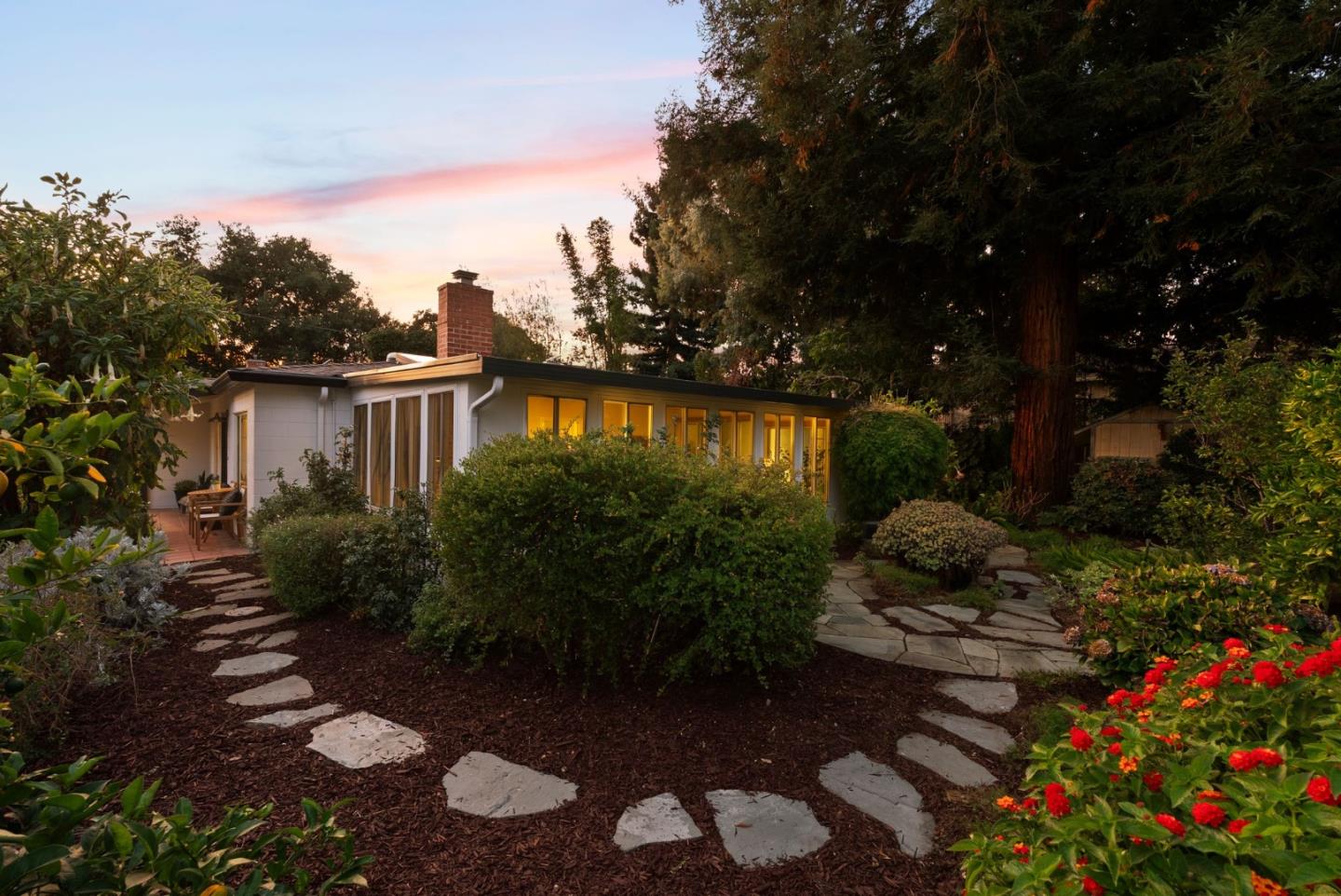 190 East Middlefield Road Mountain View, CA 94043 - Photo 2 of 60 Gallery Image 2