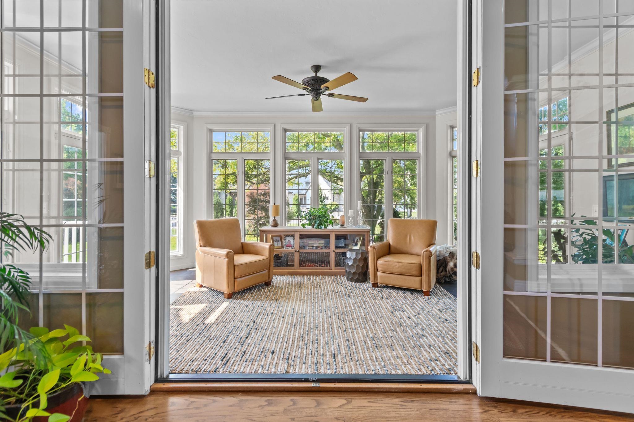 W5837 Royal Troon Road Menasha, WI 54952 - Photo 14 of 73