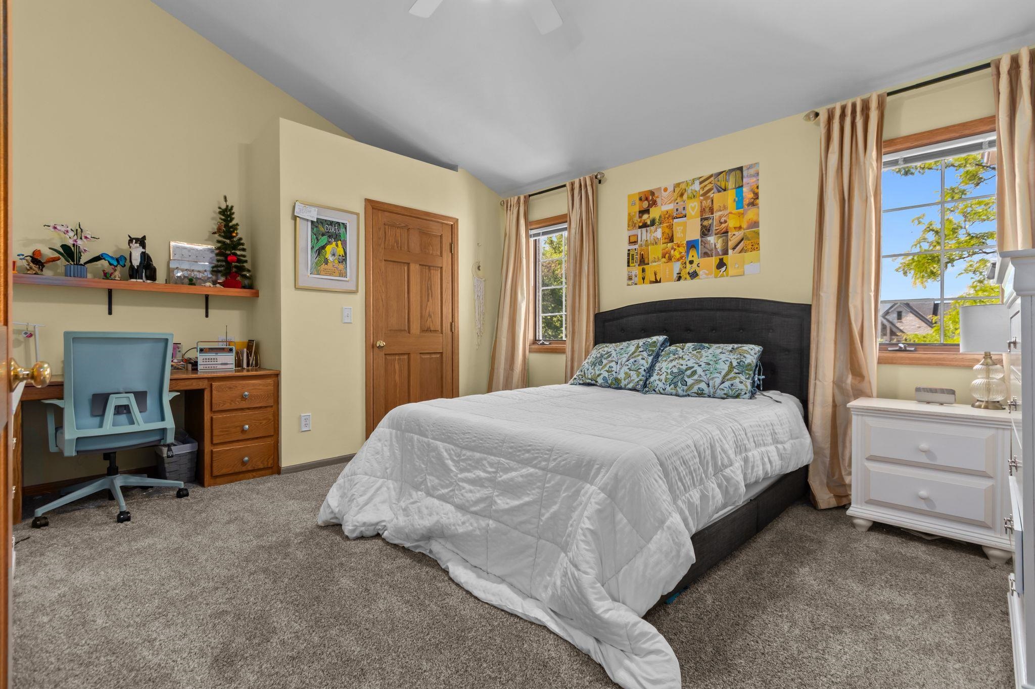 W5837 Royal Troon Road Menasha, WI 54952 - Photo 24 of 73